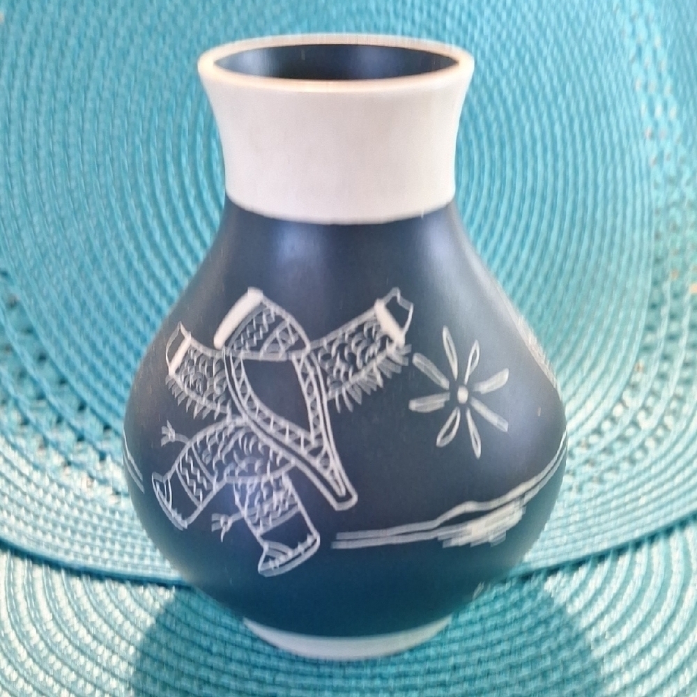 Handcrafted Black and Cream Tribal Ceramic Vase